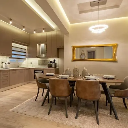 Maison De Luxx A10, Cozy With Garden In アパート ラリサ
